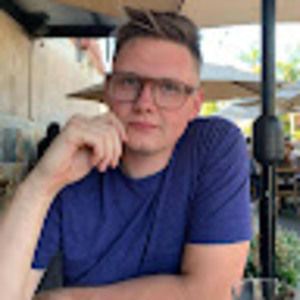 Meet your Posher, Alex